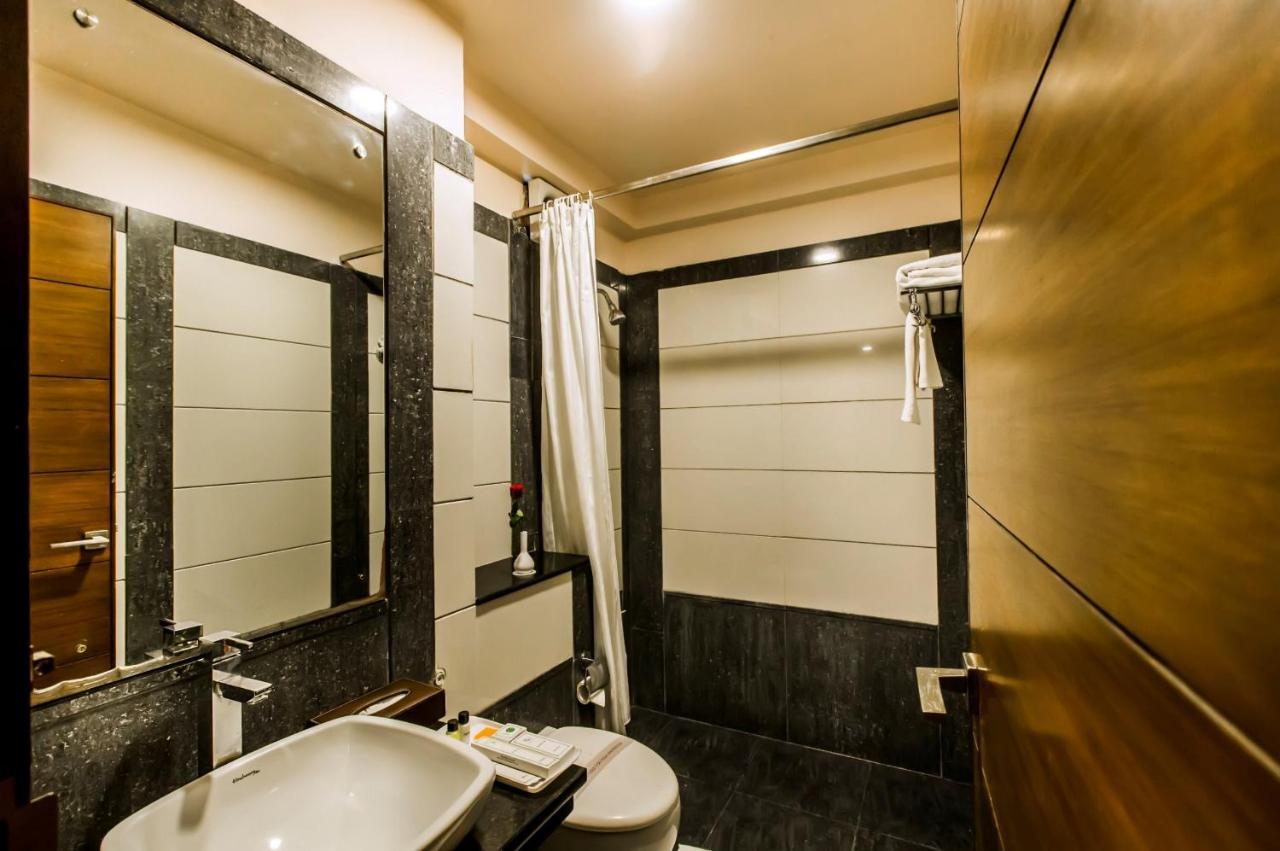 Hotel Golden Manor Jaipur Bagian luar foto