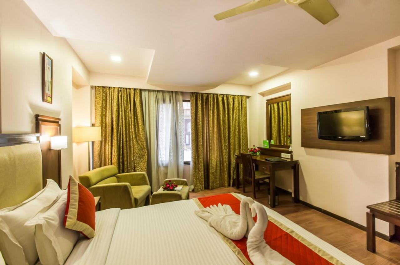 Hotel Golden Manor Jaipur Bagian luar foto