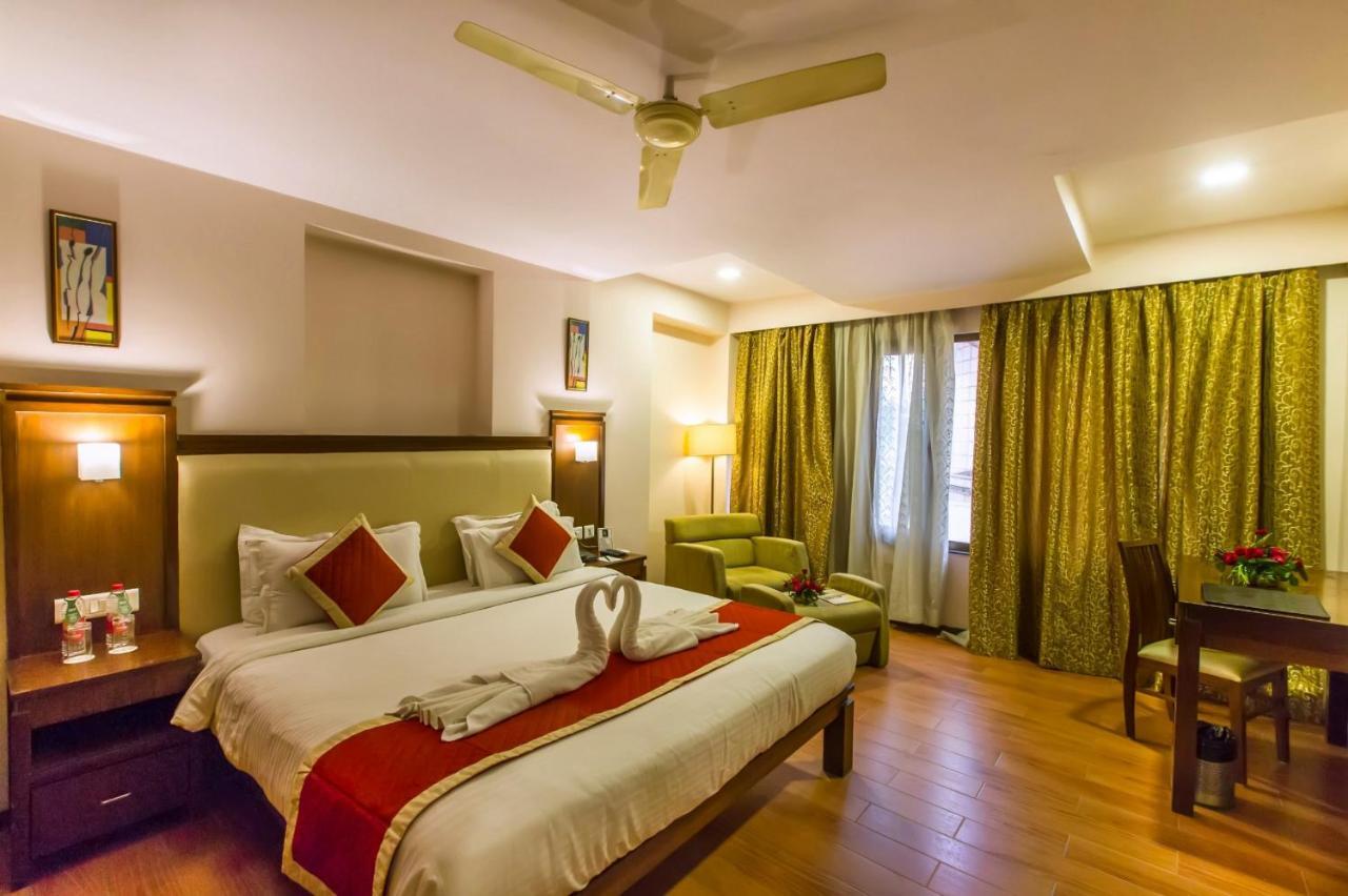 Hotel Golden Manor Jaipur Bagian luar foto