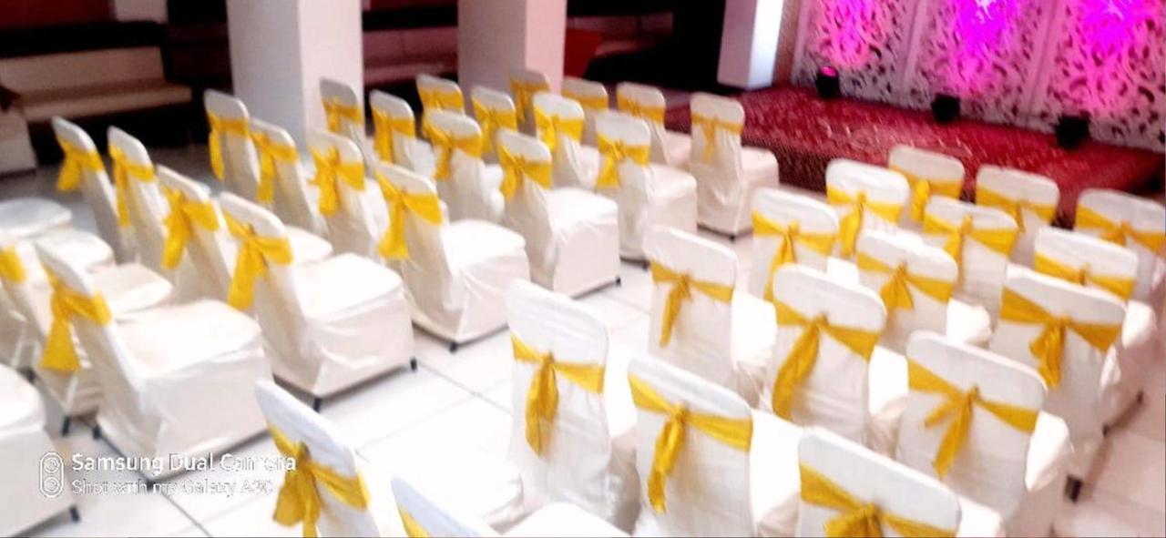 Hotel Golden Manor Jaipur Bagian luar foto